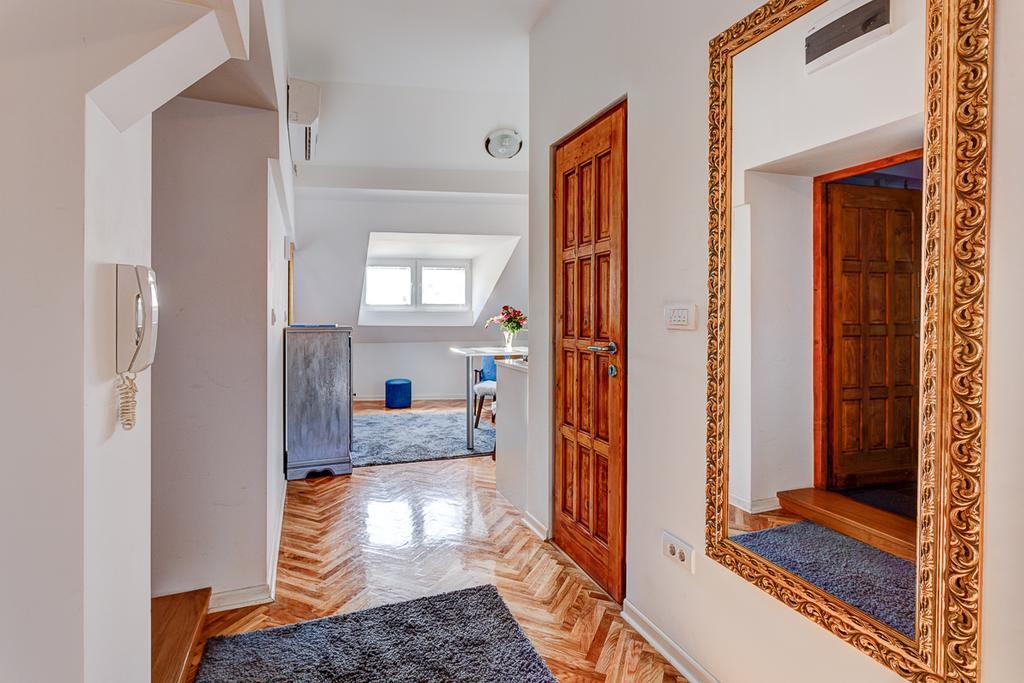 Apartments Selfie Belgrade Central Bagian luar foto